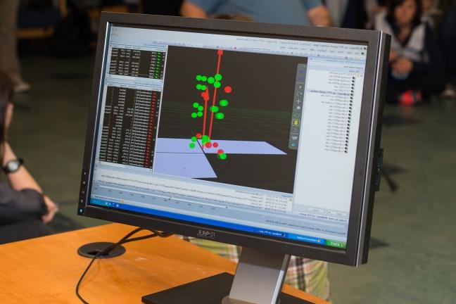 显示运动分析程序的电脑屏幕照片